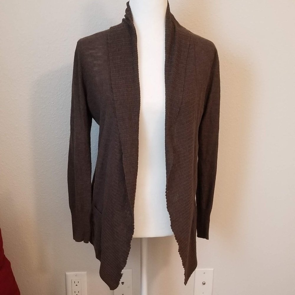 3/$44🐱‍👤4/$50 Banana Republic Mesh Knit Cardigan